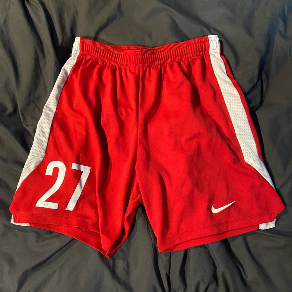 Nike Dri-Fit Shorts Red Size Medium